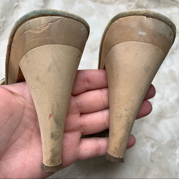 Steve Madden Lonaa Canvas Flower Heels RARE 9 - Picture 5 of 7